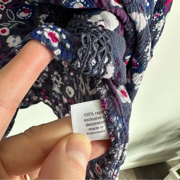 Lane Bryant Floral Embroidered Longsleeve Blouse Size 14/16 - Picture 6 of 8